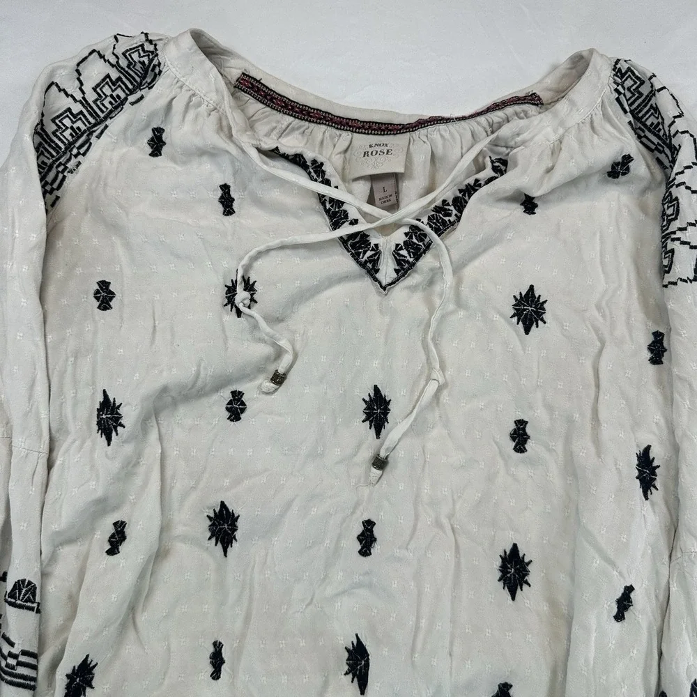 Knox Rose Top Womens L Peasant Embroidered Raglan Sleeve Tie‎ Neck White Boho